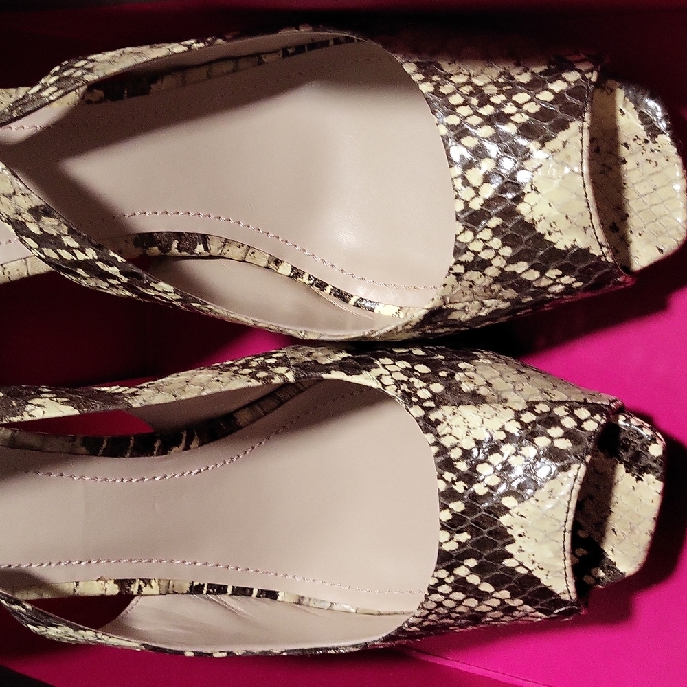 Slingback heels